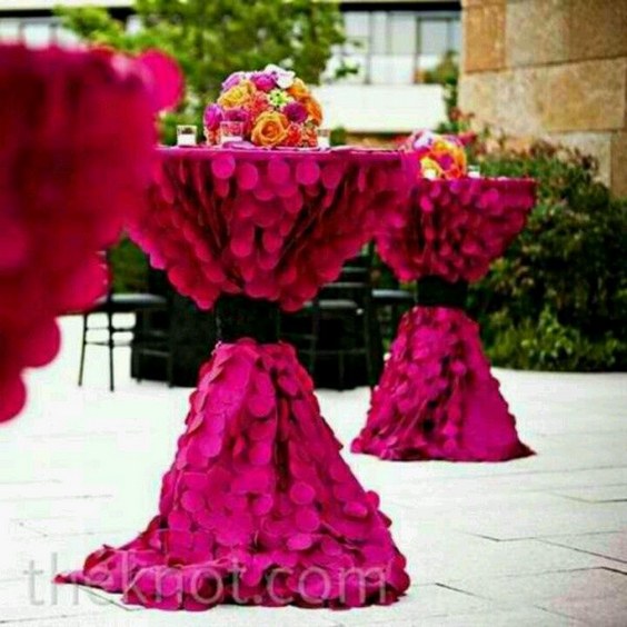 fuchsia textured linens