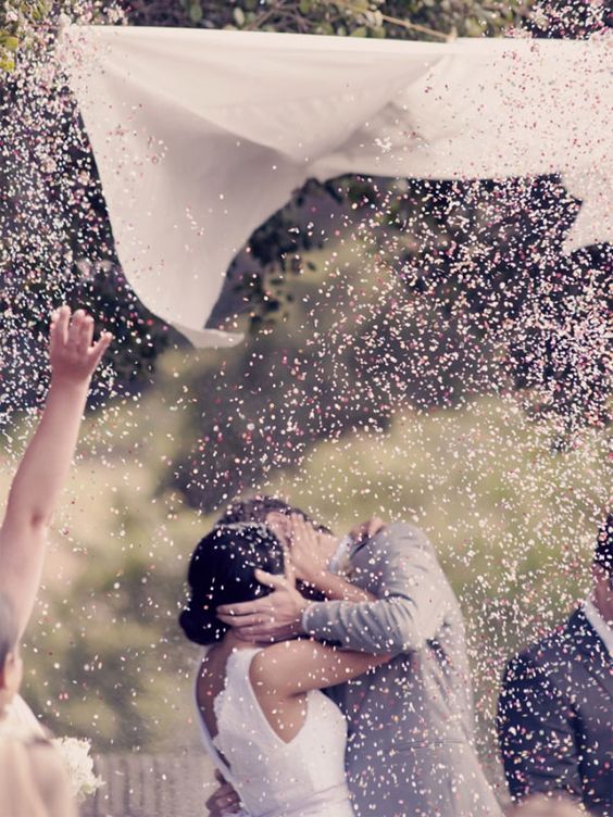 lavender weddng confetti