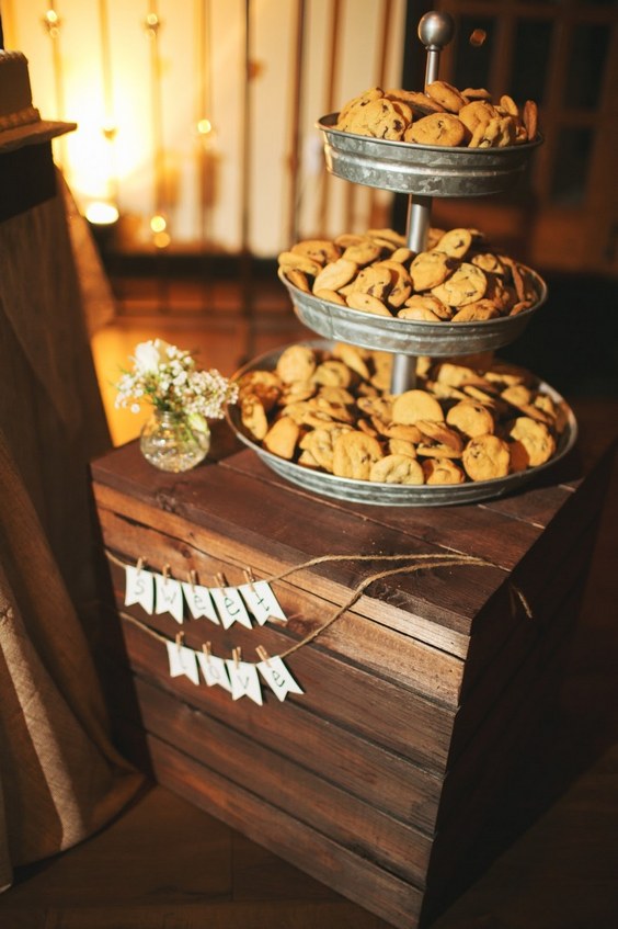 30 Trendy Wedding S'more, Cookies & Milk Bar Ideas 14 rustic country wedding cookie bar