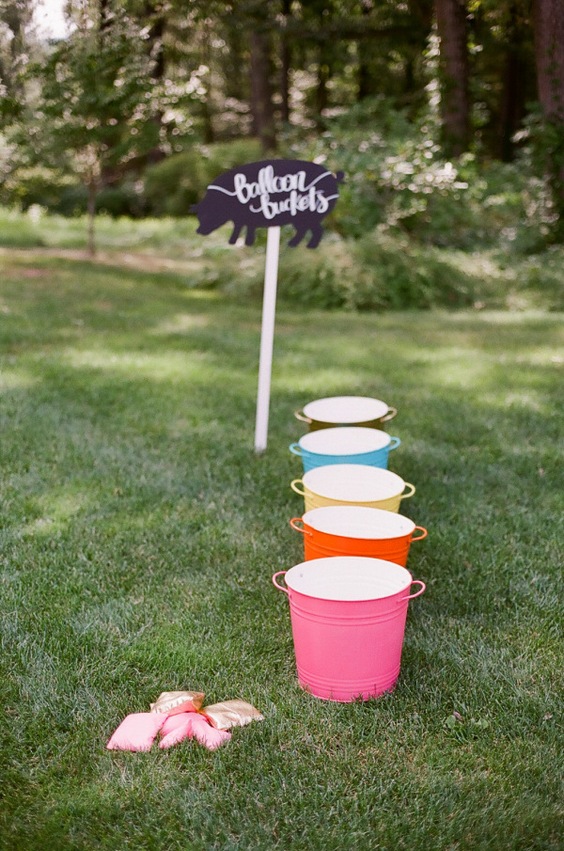 Outdoor Wedding Reception Lawn Game Ideas 4