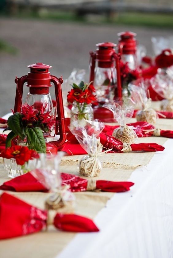 Red wedding table decorations