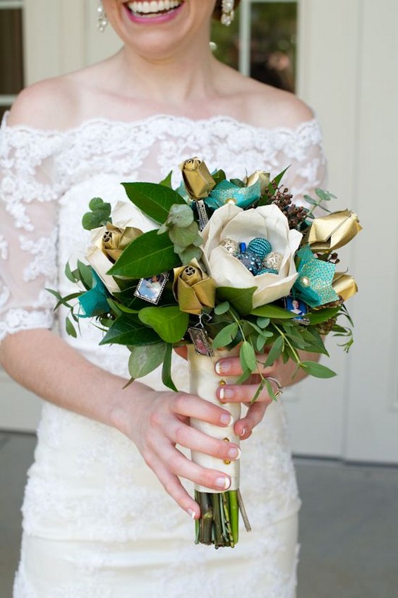paper wedding bouquet