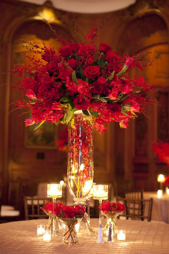 red reception wedding flowers