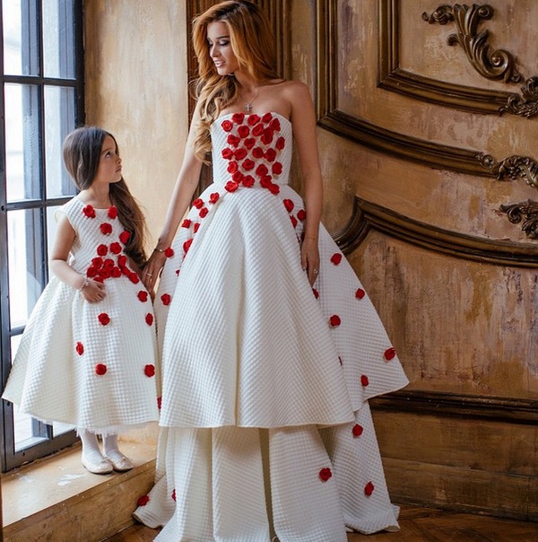 Matching Flower Girl Dresses To Bridal Dresses 11