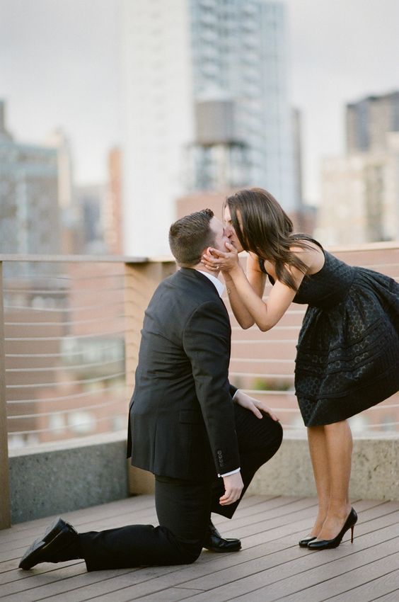 Sweet Engagement Photo and Poses Ideas via Robert & Kathleen Photographers