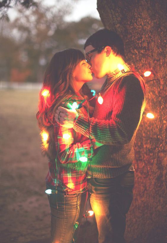 Winter Engagement Photo Shoot and Poses Ideas 1