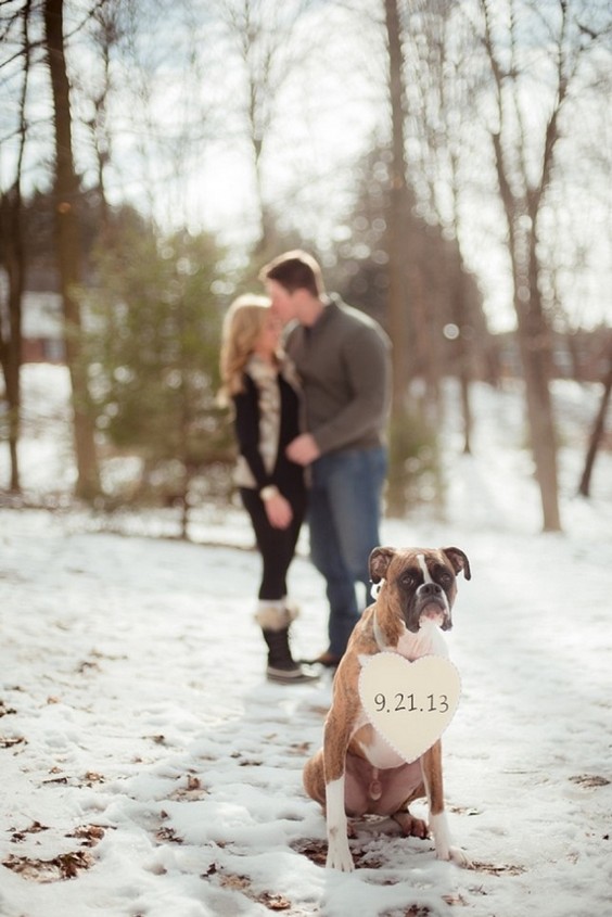 Winter Engagement Photo Shoot and Poses Ideas 5