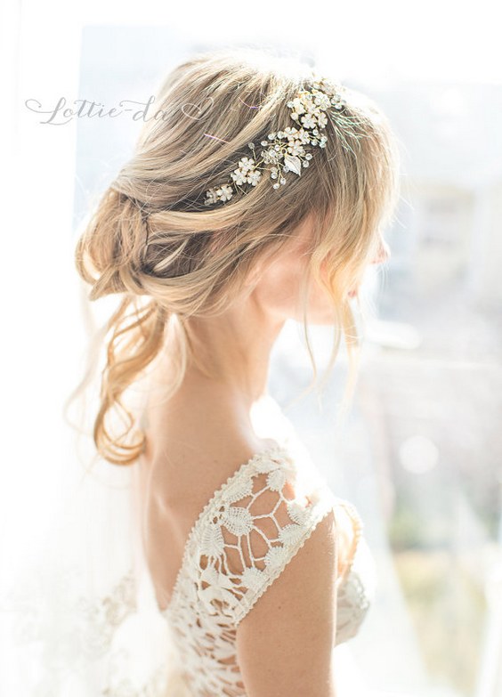 Long Messy Wedding Hairstyle with Boho Wedding Flower Headband