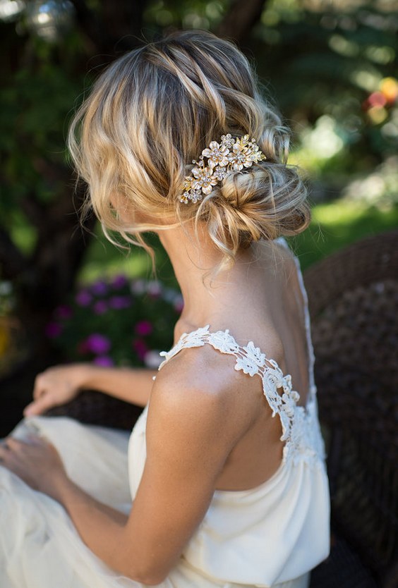 Wedding Updo Hairstyle with Vintage Style Flower Bridal Haircomb