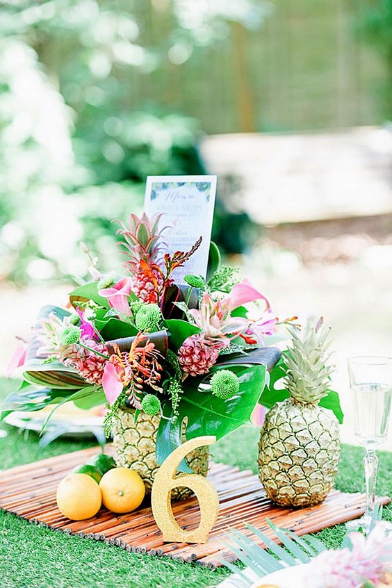 beach wedding decor via hannah mcclune photography