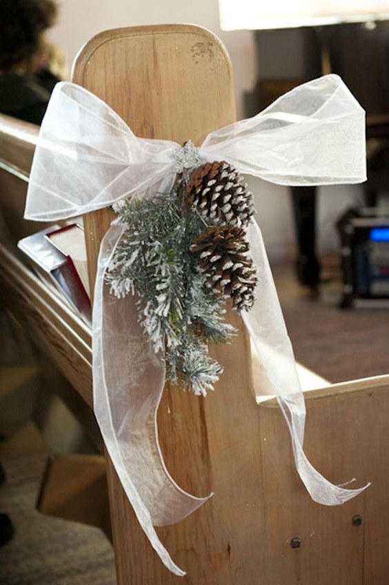 winter pinecone wedding aisle decor