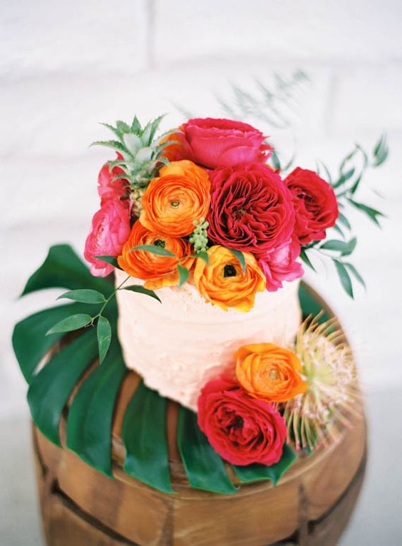 30 Tropical Leaf Greenery Wedding Decor Ideas 4 tropical summer wedding ideas via ashley kelemen