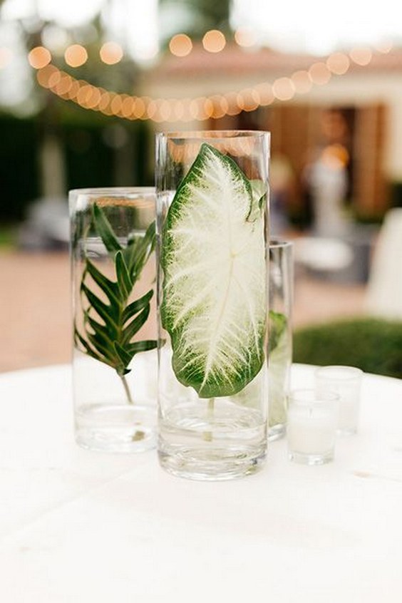 simple palm centerpiece via elaine palladino