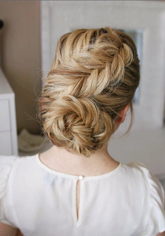 Long Wedding & Prom Hairstyles via Missysueblog