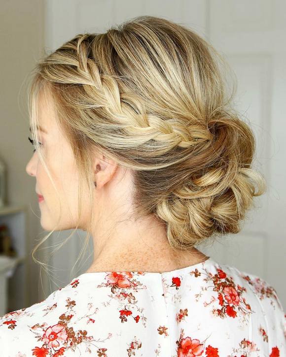 Long Wedding & Prom Hairstyles via Missysueblog