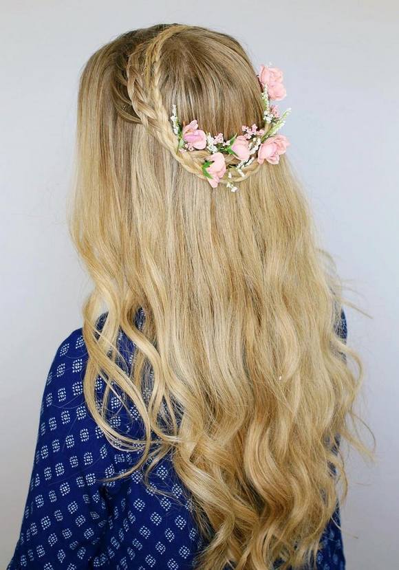 Long Wedding & Prom Hairstyles via Missysueblog