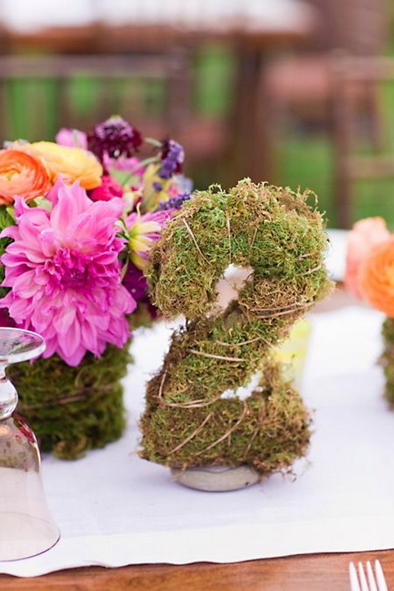 Moss covered wedding numbers