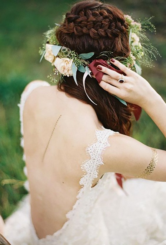 Wedding Hairstyles: 15 Fab Ways to Wear Flowers in Your Hair |  weddingsonline
