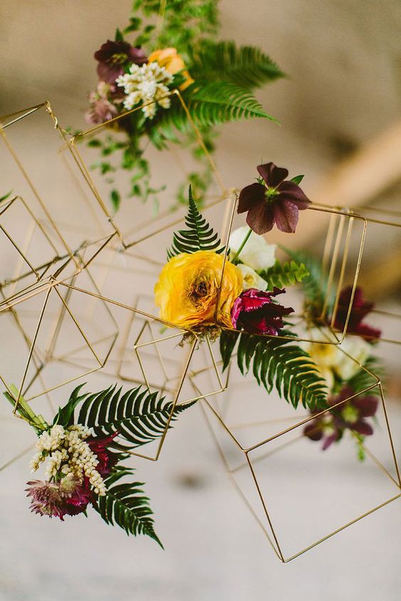 Rustic ferns paired with modern geometric details