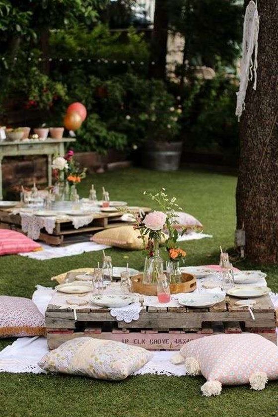Summer Outdoor Picnic Wedding Ideas 1