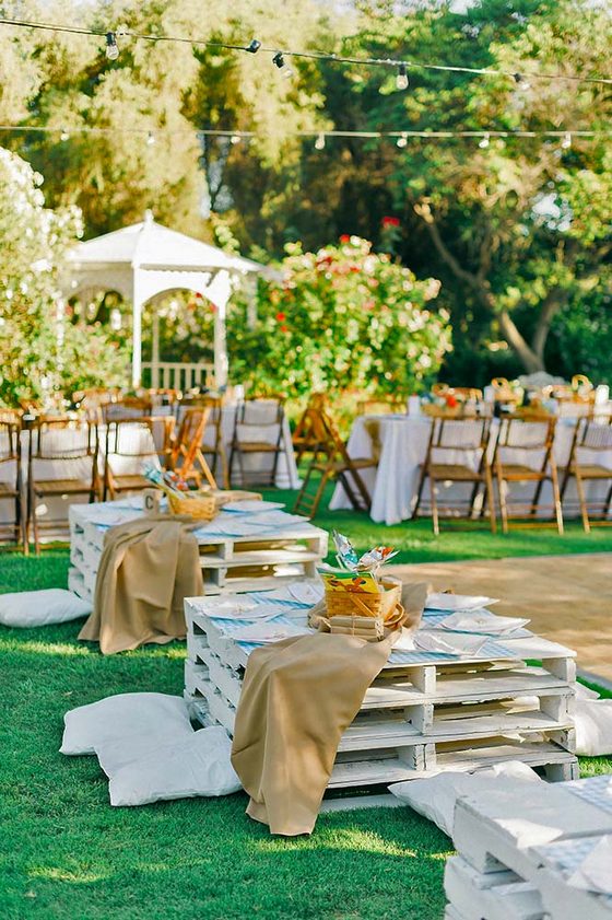 25 Fun Outdoor Picnic Wedding Ideas to Copy | Deer Pearl Flowers