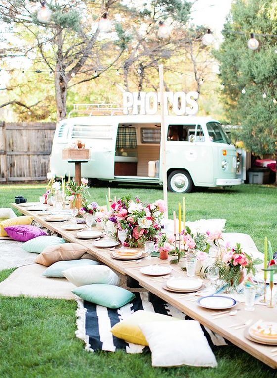 Summer Outdoor Picnic Wedding Ideas 5