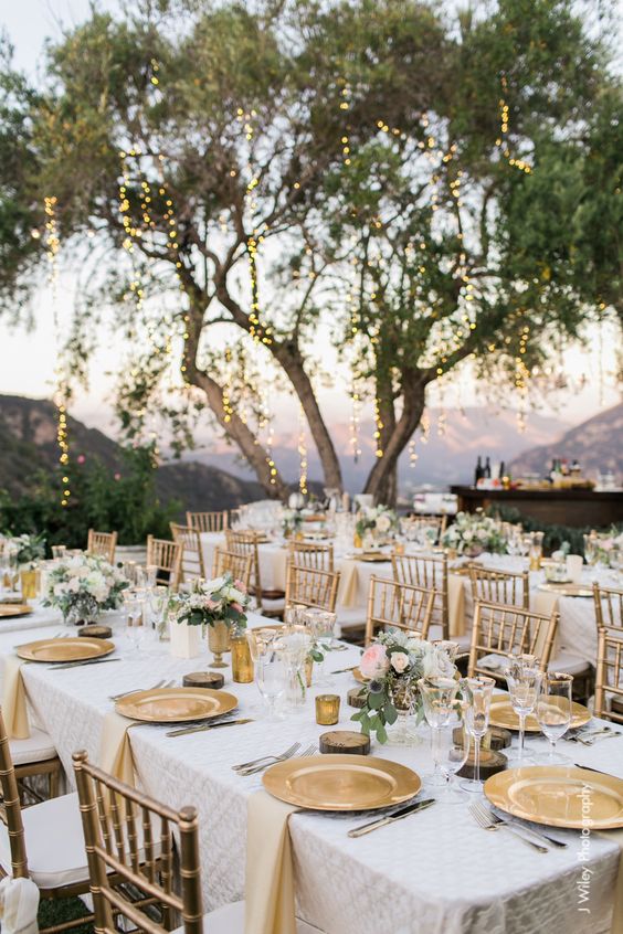 gold vineyard wedding table decor