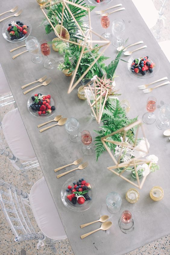 modern wedding tablescape photo by Echard Wheeler Photography