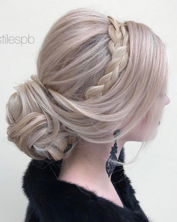 Elstile Long Wedding Hairstyle Inspiration