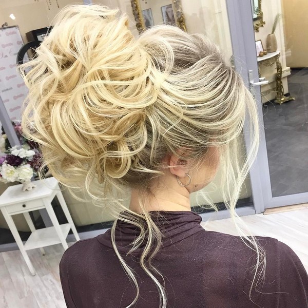 Elstile Long Wedding Hairstyle Inspiration