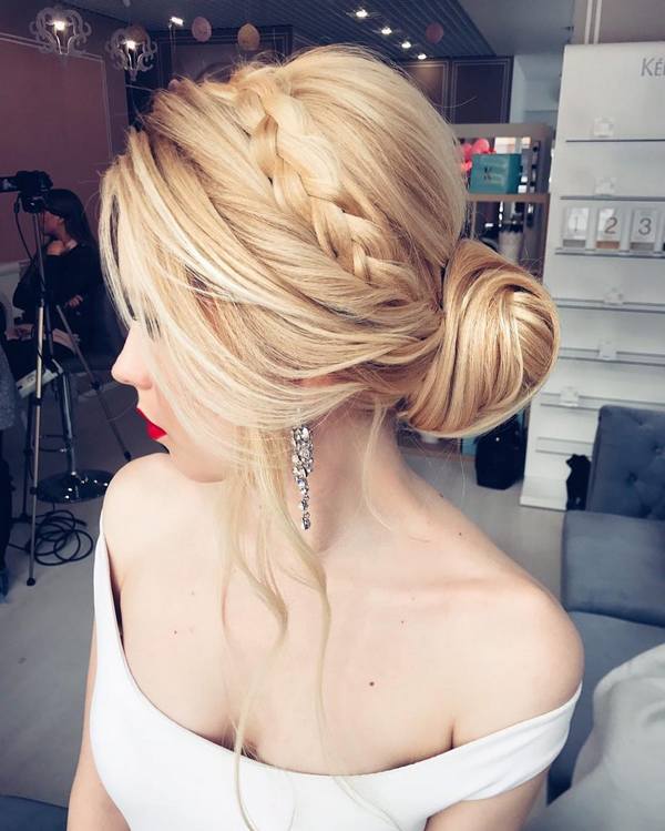 Elstile Long Wedding Hairstyle Inspiration