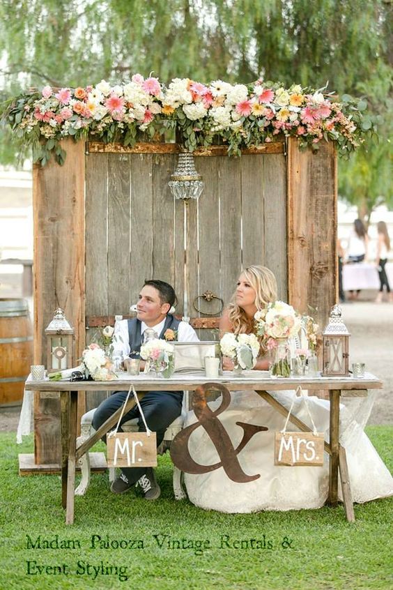 rustic country barn swetheart table decor