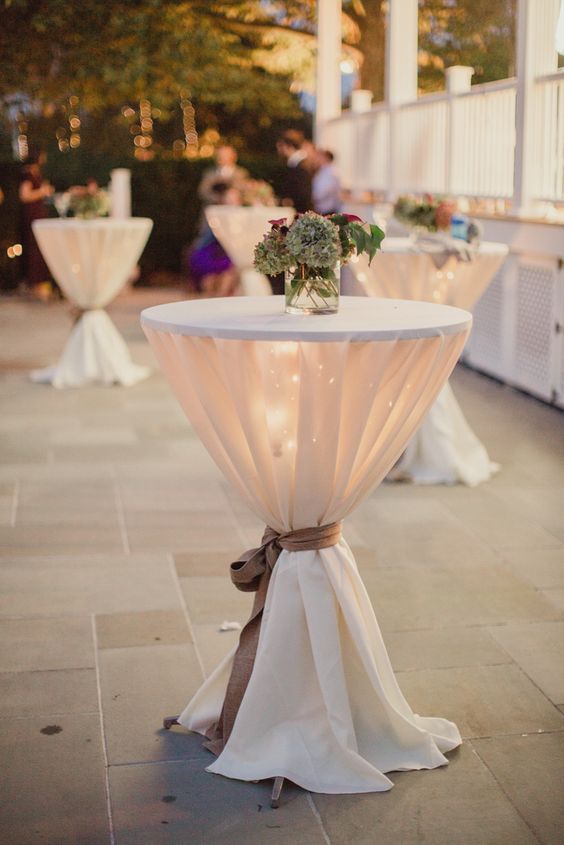 Top 14 Awesome Tips For An Outdoor Wedding 1 Elegant cocktail tables