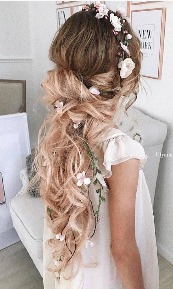 Ulyana Aster Long Wedding Hairstyles 