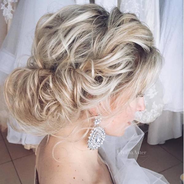 Ulyana Aster Long Wedding Hairstyles 