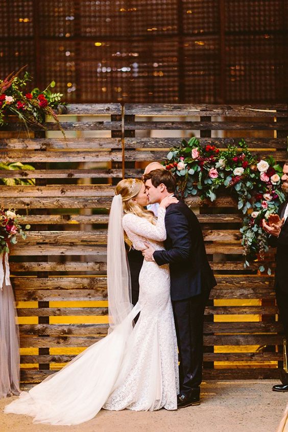 Wooden Pallet Backdrop with Lights