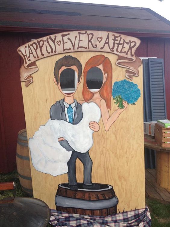 country wood wedding photo booth
