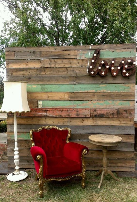 country wooden wedding photobooth idea