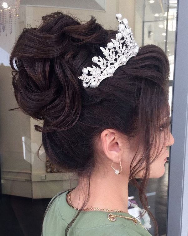 Long wedding updos and hairstyles from Elstile 