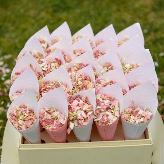 Wedding confetti wedding send off toss idea