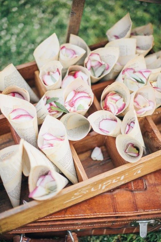 Wedding confetti wedding send off toss idea