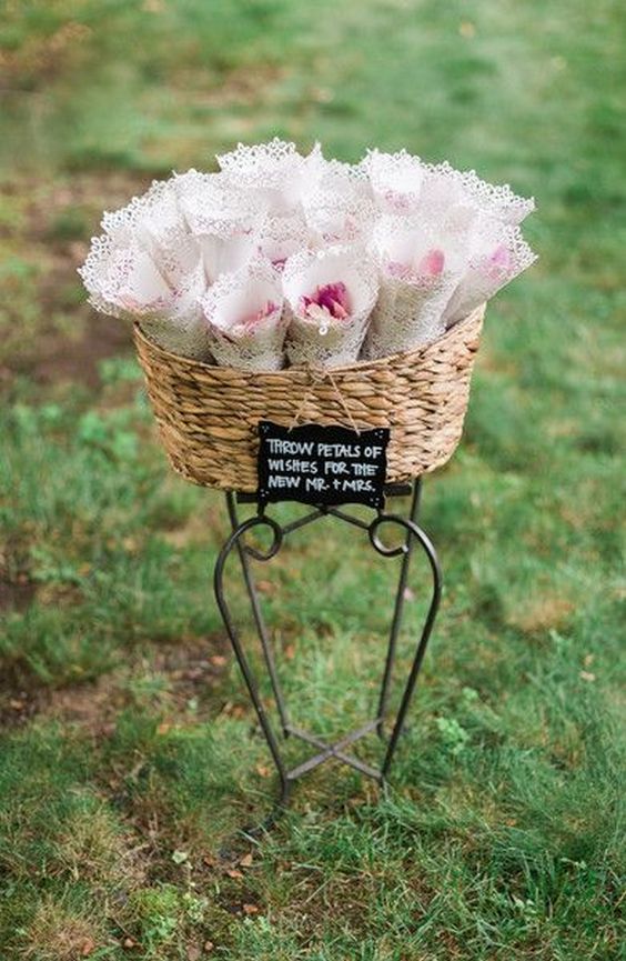 Wedding confetti wedding send off toss idea