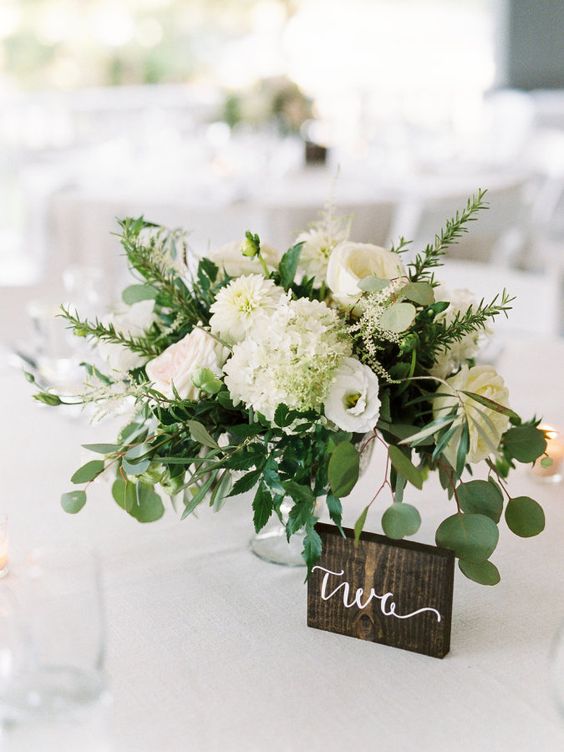 white hydrangea wedding centerpiece