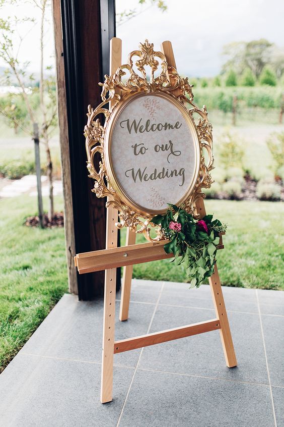 Gold Guilt Oval Ornate Frame Wedding Sign