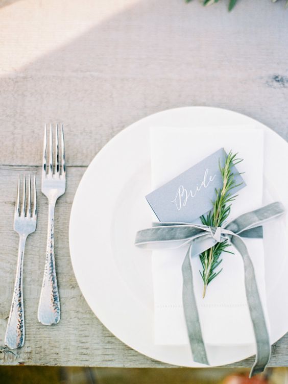 Greenery Wedding Place Setting Ideas