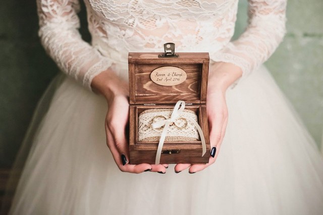Top 16 Wooden Wedding Ring Box Ideas From Etsy Deer Pearl Flowers