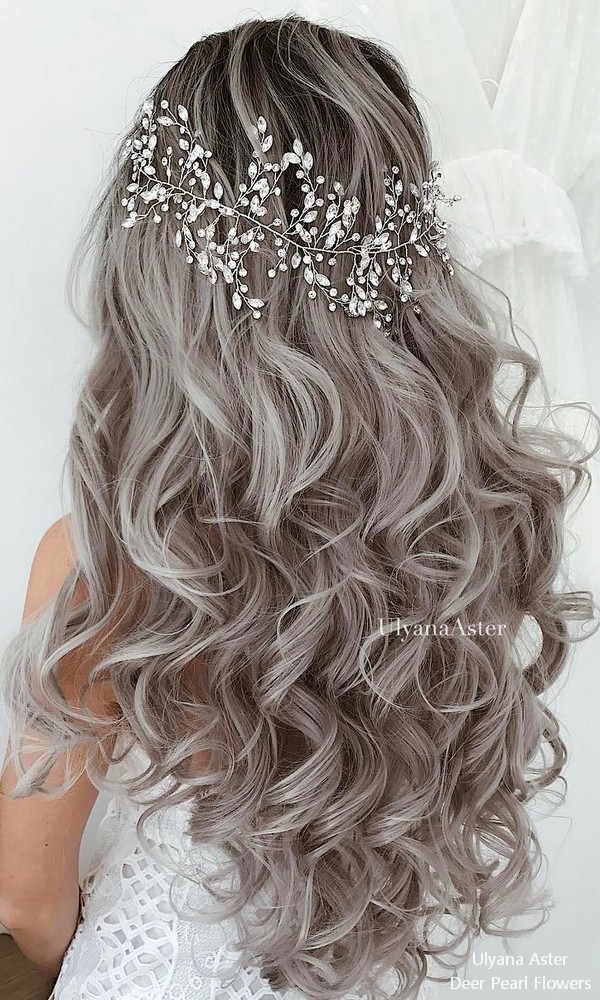 Ulyana Aster Long Wedding Hairstyles