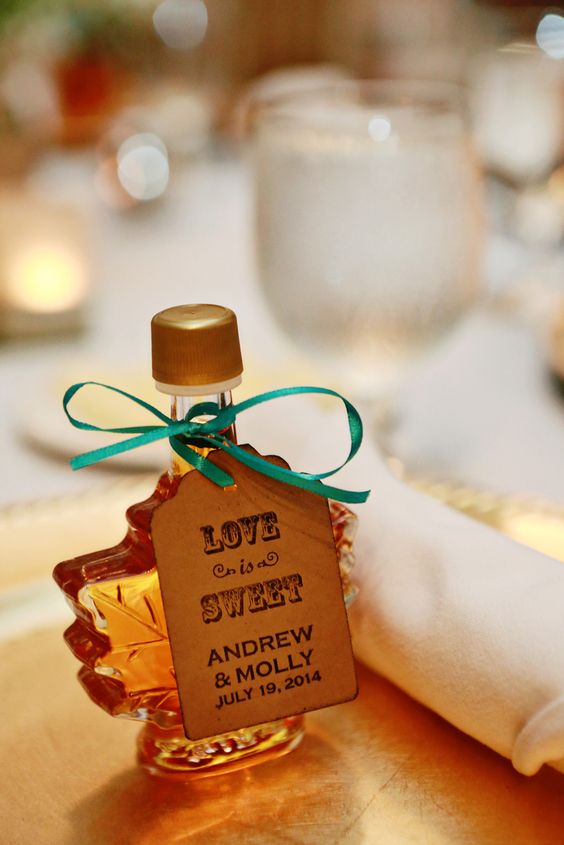 Maple Syrup Wedding Favor