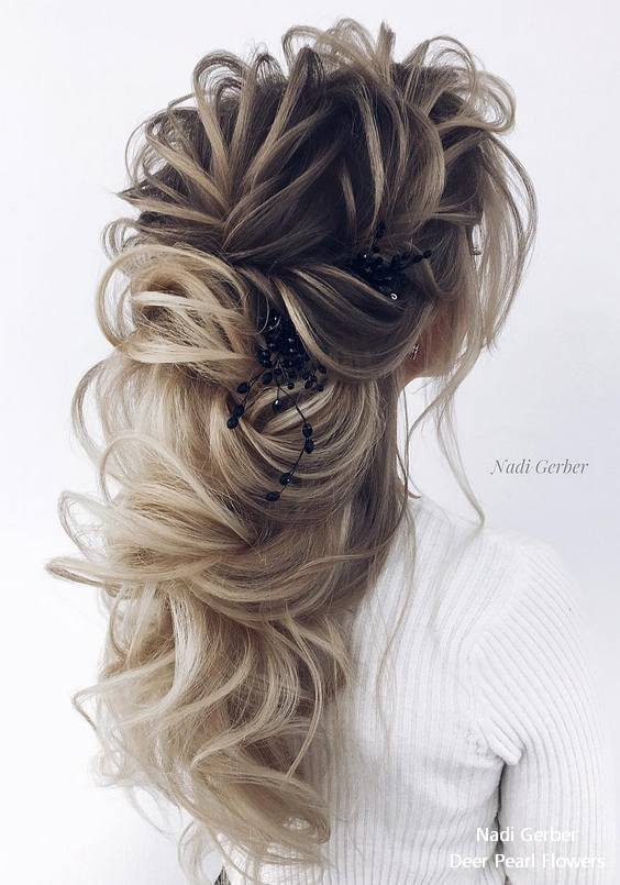 Nadi Gerber long wavy wedding hairstyles