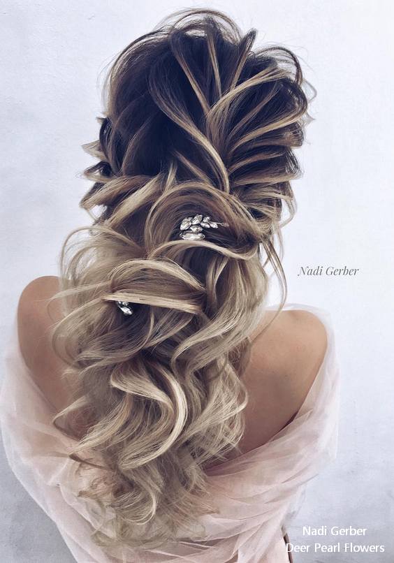 Nadi Gerber long wavy wedding hairstyles